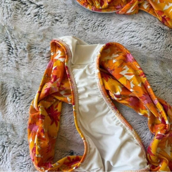 Vix Orange Floral Summer Bikini - Picture 4 of 7